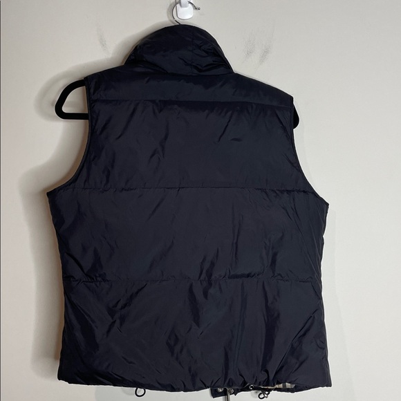 Burberry | Women’s Black Kelsea Puffer Vest Nova Check Lining Size Small - Picture 7 of 8